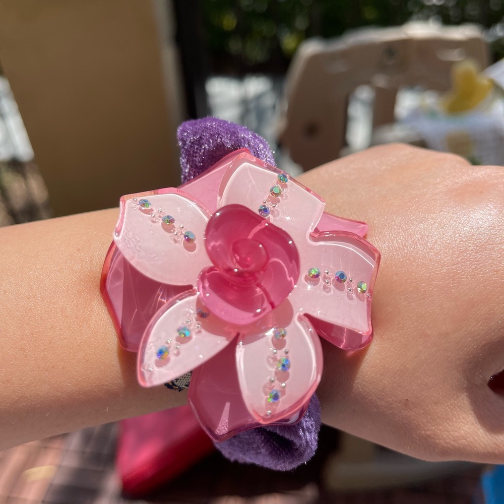 Premium Quality Velvet Scrunchy Hair Tie With Acrylic Flower